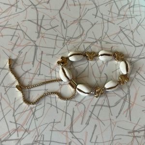 Baublebar Mickey Mouse and shells gold bracelet